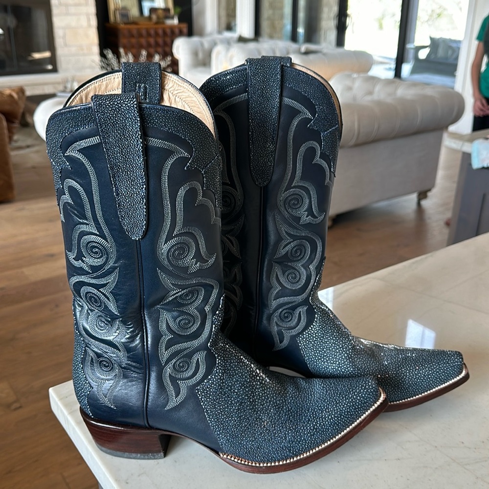 Navy Stingray Leather Heritage Cowboy Boot